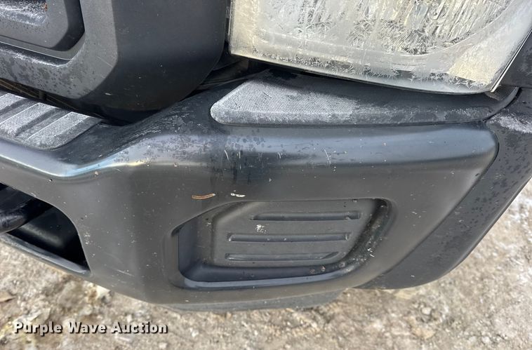 image for item DW6711 2013 Ford F450 Super Duty XL flatbed truck