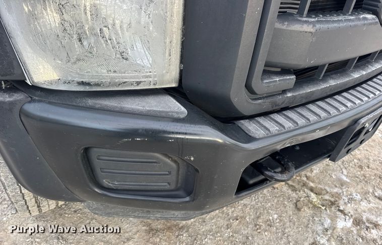 image for item DW6711 2013 Ford F450 Super Duty XL flatbed truck