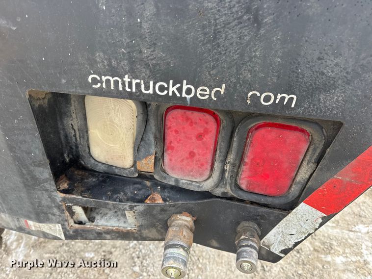 image for item DW6711 2013 Ford F450 Super Duty XL flatbed truck