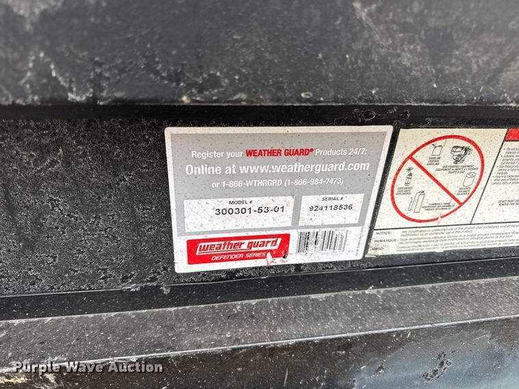 image for item DW6711 2013 Ford F450 Super Duty XL flatbed truck