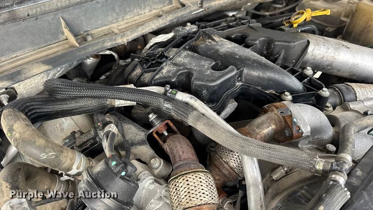 image for item DW6711 2013 Ford F450 Super Duty XL flatbed truck