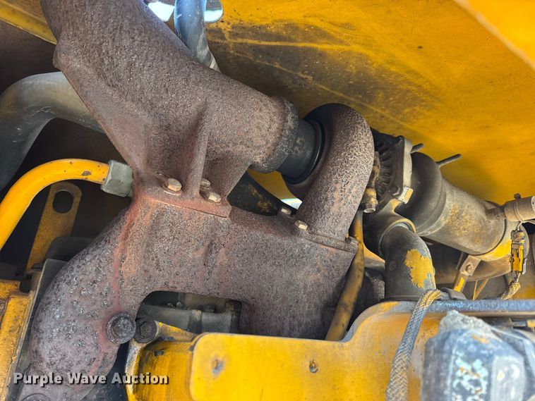 image for item DW6713 1992 John Deere 770B motor grader