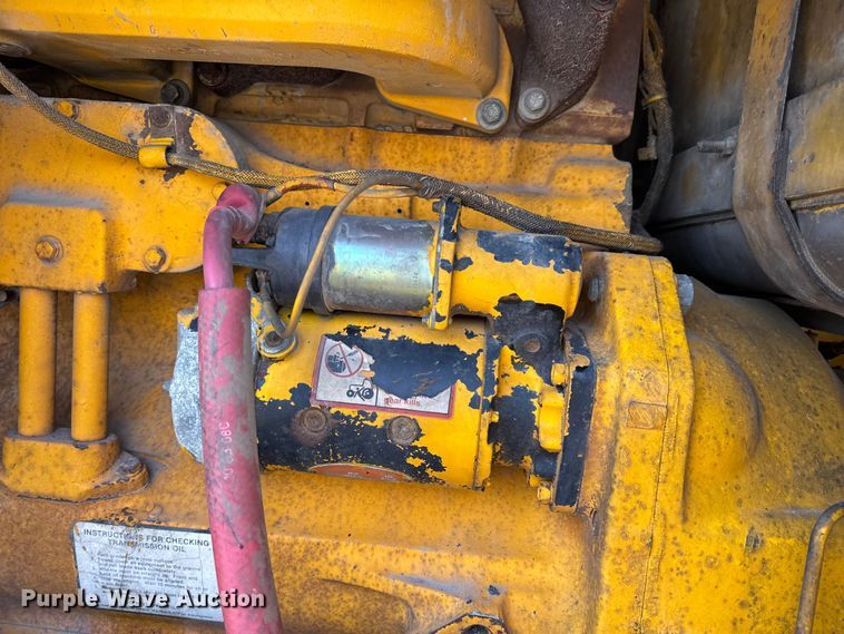 image for item DW6713 1992 John Deere 770B motor grader