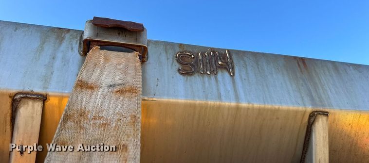 image for item DW6715 2006 International 7400 dump truck