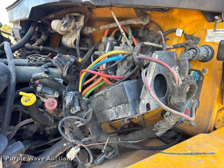 image for item DW6715 2006 International 7400 dump truck