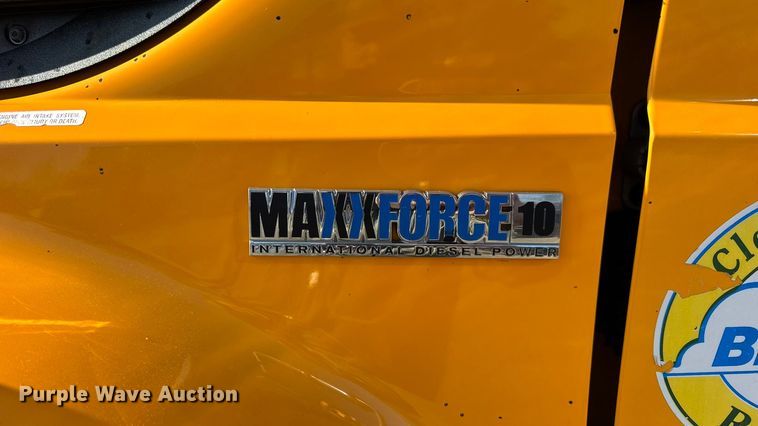 image for item DW6716 2009 International WorkStar 7500 dump truck