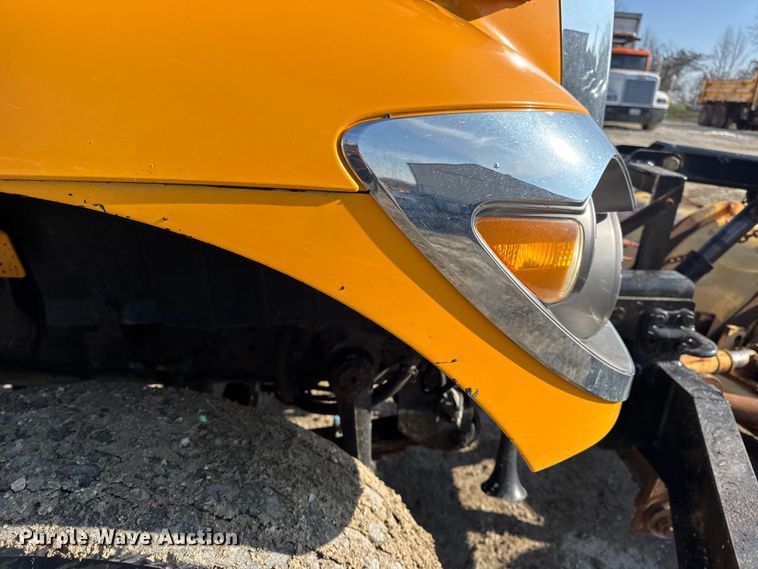 image for item DW6716 2009 International WorkStar 7500 dump truck