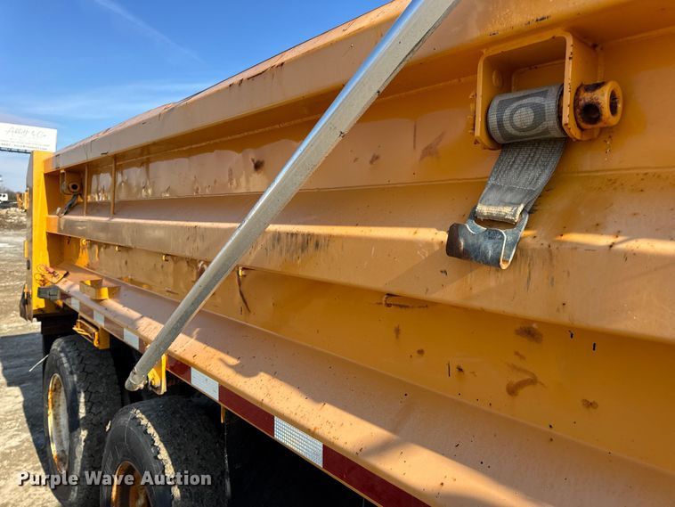 image for item DW6716 2009 International WorkStar 7500 dump truck