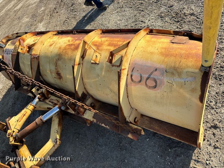 image for item DW6716 2009 International WorkStar 7500 dump truck