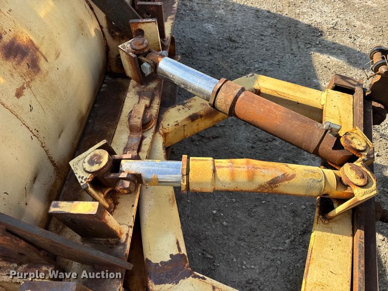 image for item DW6716 2009 International WorkStar 7500 dump truck