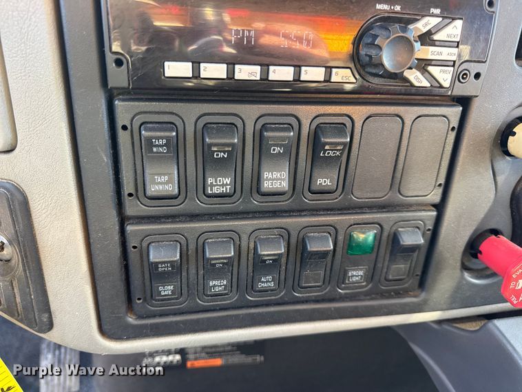 image for item DW6716 2009 International WorkStar 7500 dump truck