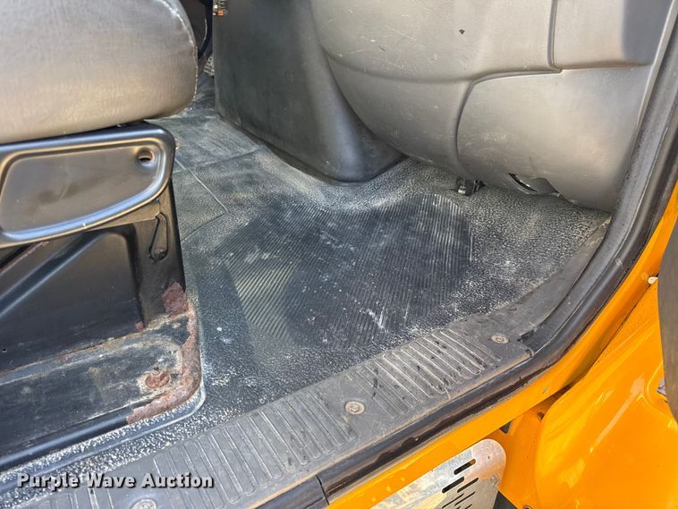 image for item DW6716 2009 International WorkStar 7500 dump truck