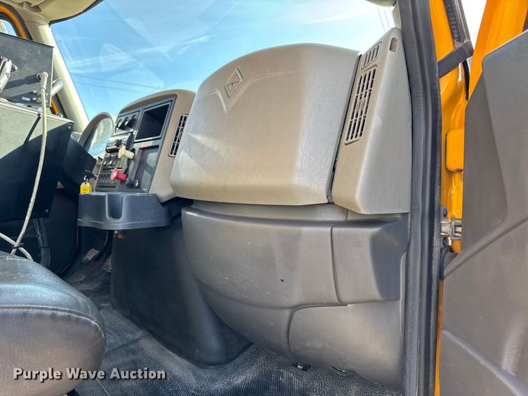 image for item DW6716 2009 International WorkStar 7500 dump truck