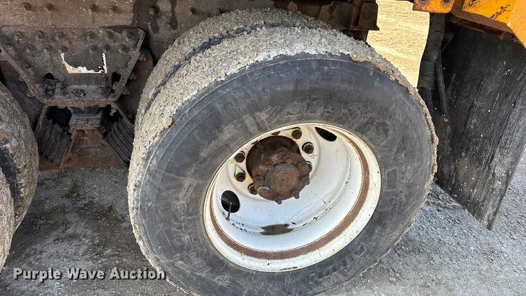 image for item DW6716 2009 International WorkStar 7500 dump truck