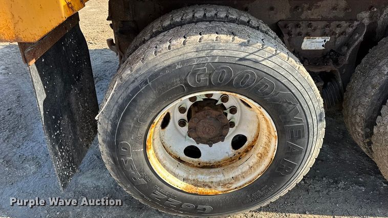 image for item DW6716 2009 International WorkStar 7500 dump truck