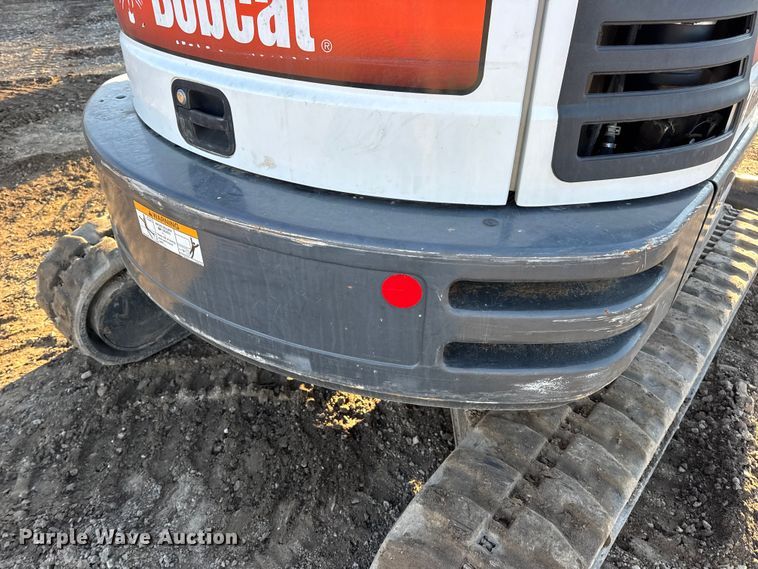 image for item DW6722 2016 Bobcat E35 mini excavator