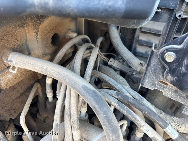 image for item DW6722 2016 Bobcat E35 mini excavator