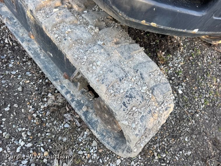 image for item DW6722 2016 Bobcat E35 mini excavator