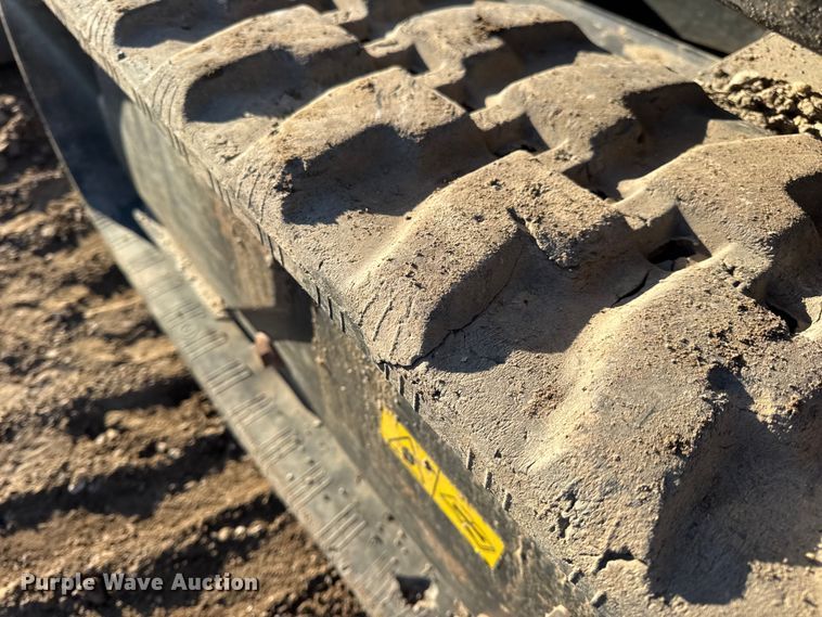 image for item DW6722 2016 Bobcat E35 mini excavator