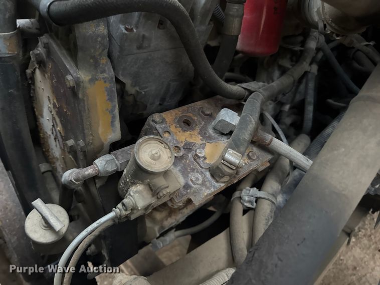 image for item DW6727 2004 Sterling L7500  dump truck