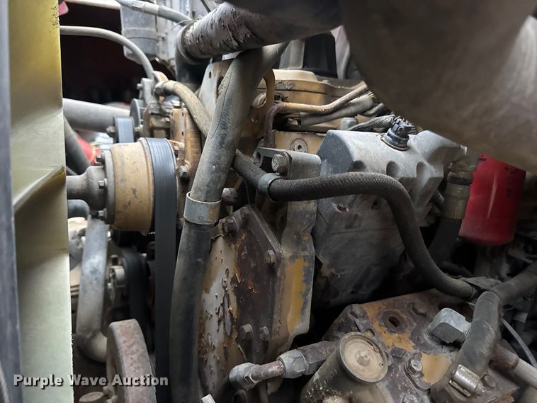 image for item DW6727 2004 Sterling L7500  dump truck