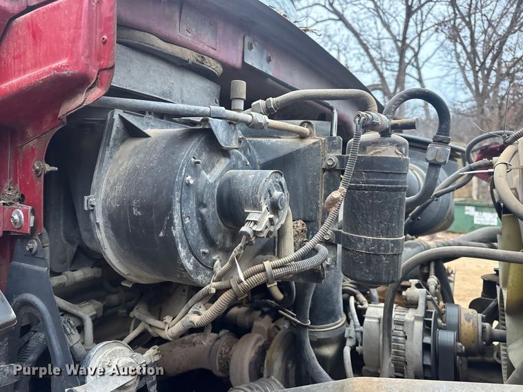 image for item DW6727 2004 Sterling L7500  dump truck