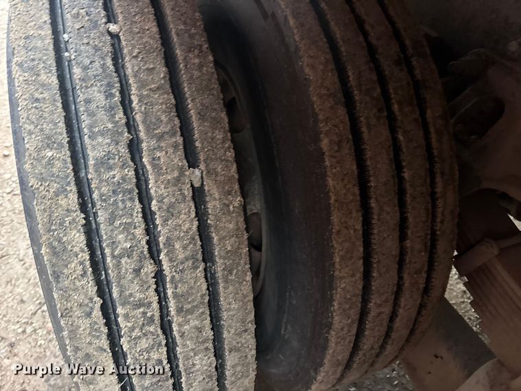 image for item DW6727 2004 Sterling L7500  dump truck