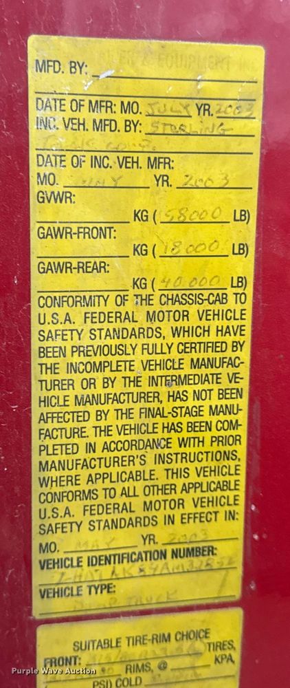 image for item DW6727 2004 Sterling L7500  dump truck