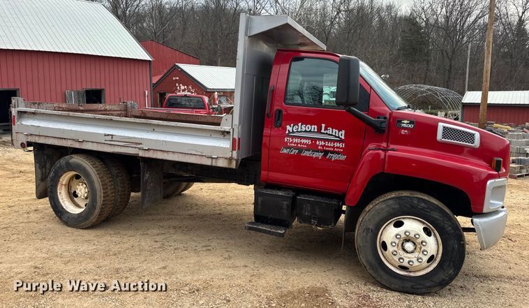 image for item DW6728 2003 Chevrolet C7500 dump truck