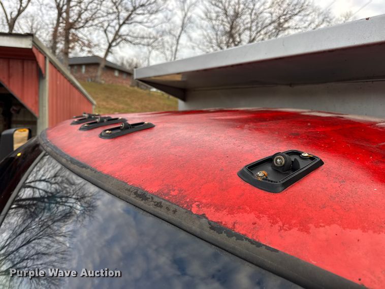 image for item DW6728 2003 Chevrolet C7500 dump truck