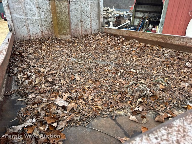 image for item DW6728 2003 Chevrolet C7500 dump truck