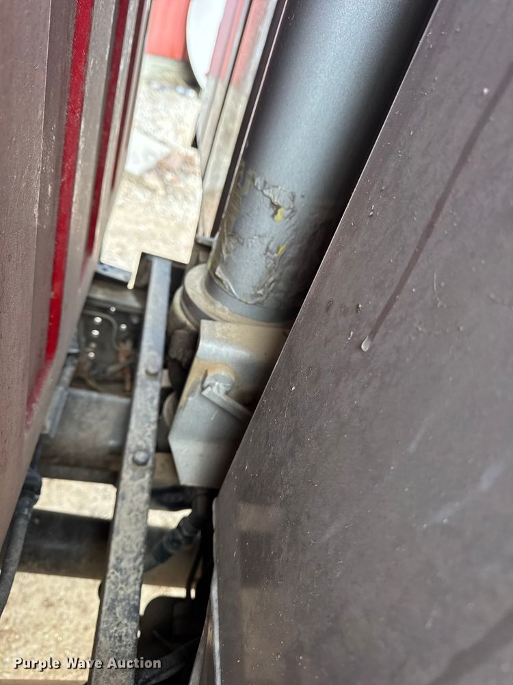 image for item DW6728 2003 Chevrolet C7500 dump truck