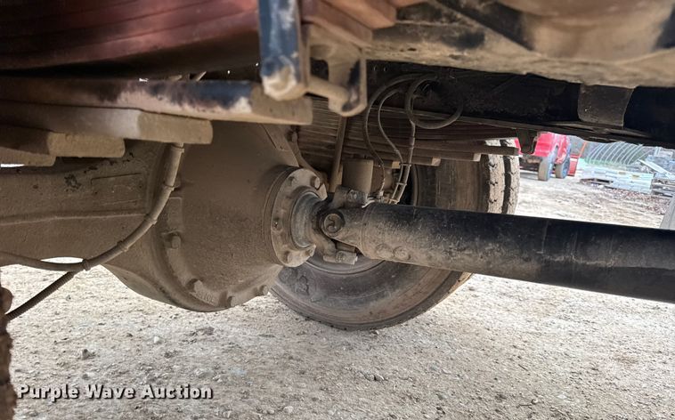 image for item DW6728 2003 Chevrolet C7500 dump truck