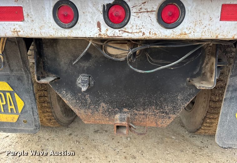 image for item DW6728 2003 Chevrolet C7500 dump truck