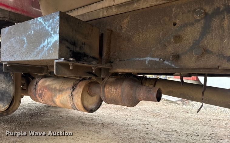 image for item DW6728 2003 Chevrolet C7500 dump truck