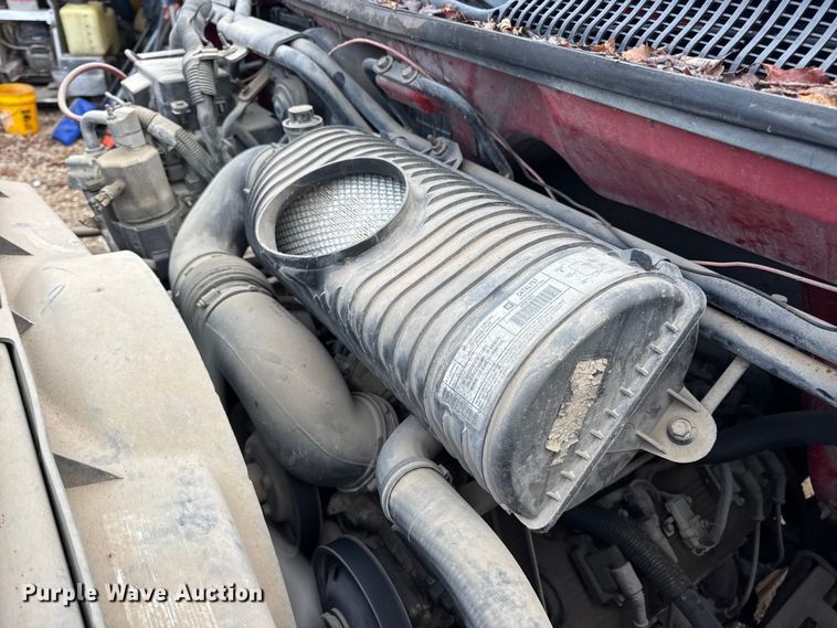 image for item DW6728 2003 Chevrolet C7500 dump truck