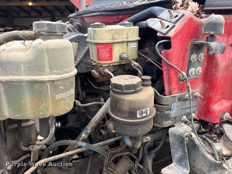 image for item DW6728 2003 Chevrolet C7500 dump truck