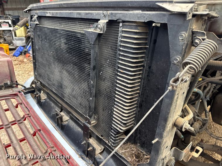 image for item DW6728 2003 Chevrolet C7500 dump truck