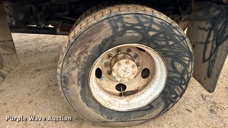 image for item DW6728 2003 Chevrolet C7500 dump truck