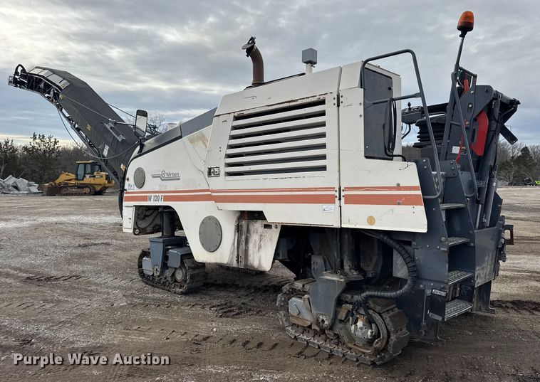 image for item DW6730 2006 Wirtgen W120F milling machine