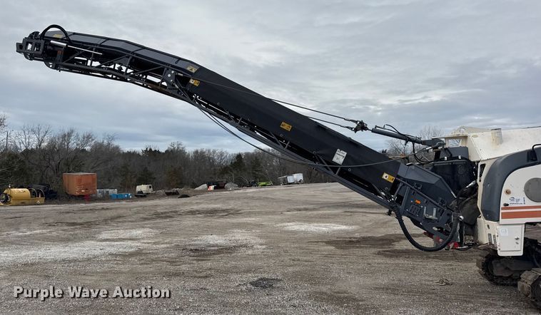 image for item DW6730 2006 Wirtgen W120F milling machine