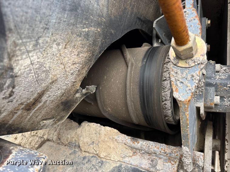 image for item DW6730 2006 Wirtgen W120F milling machine