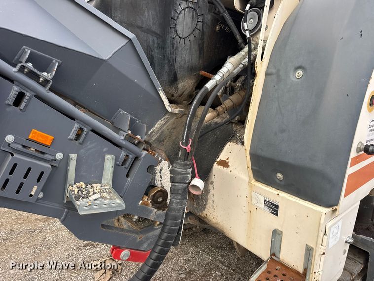 image for item DW6730 2006 Wirtgen W120F milling machine