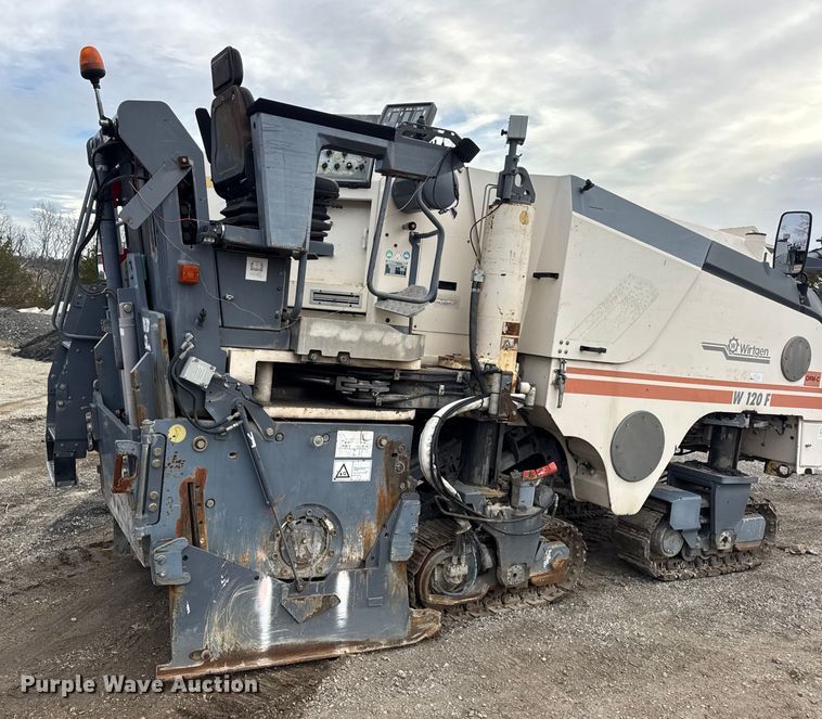 image for item DW6730 2006 Wirtgen W120F milling machine