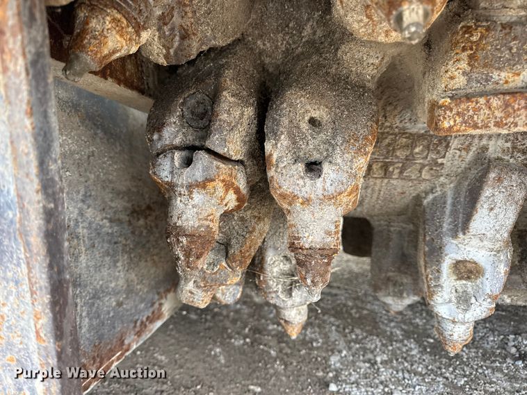 image for item DW6730 2006 Wirtgen W120F milling machine