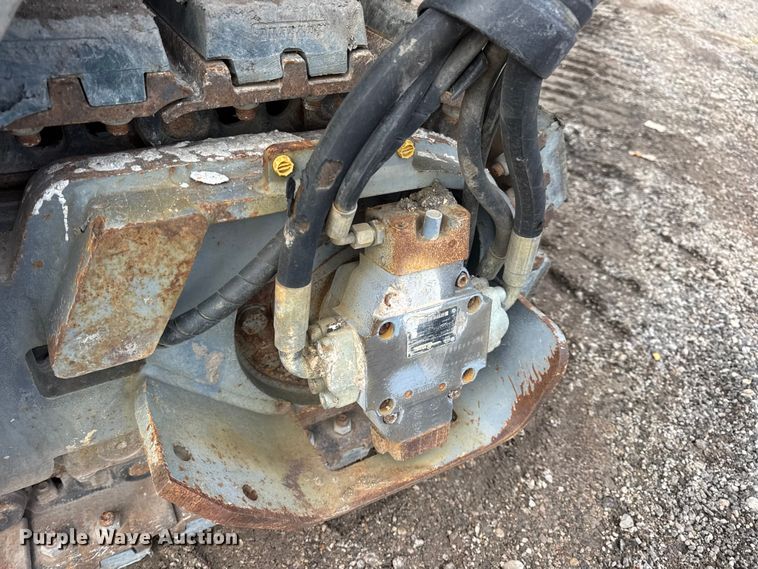 image for item DW6730 2006 Wirtgen W120F milling machine