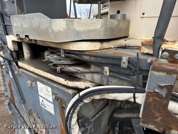 image for item DW6730 2006 Wirtgen W120F milling machine