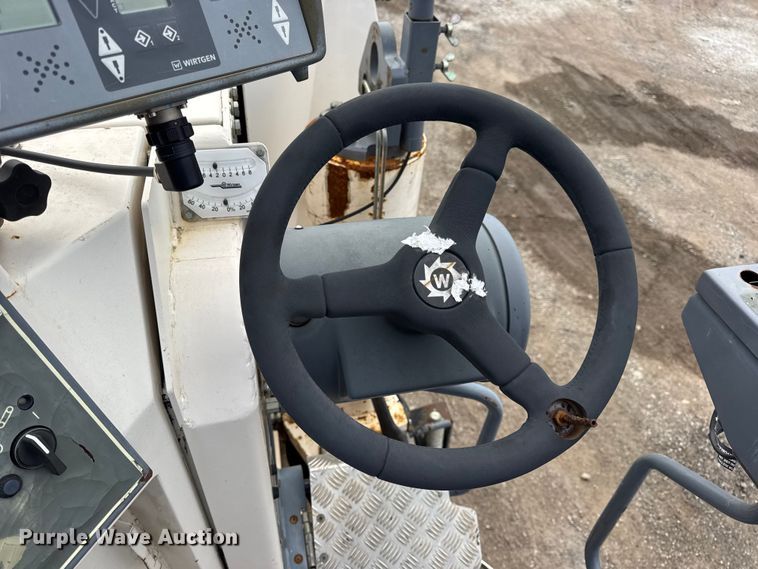 image for item DW6730 2006 Wirtgen W120F milling machine