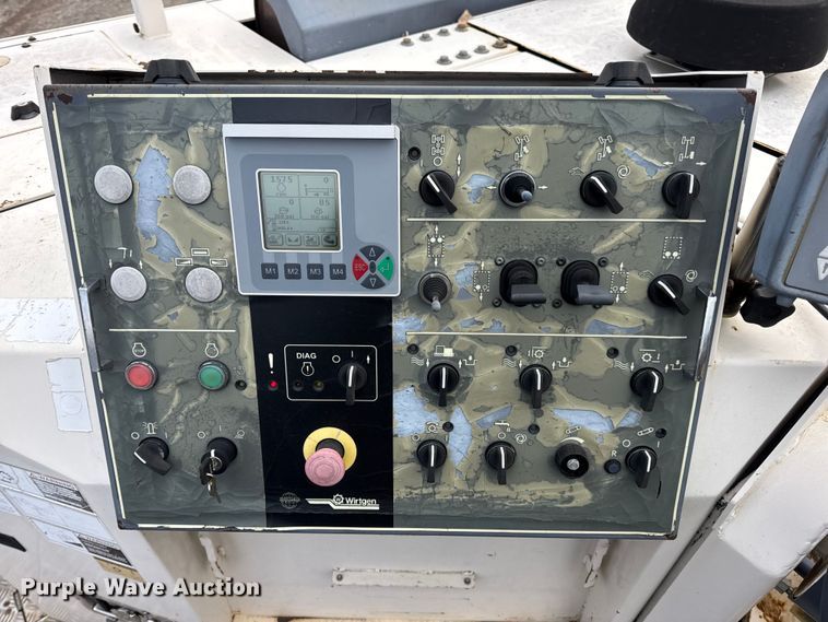 image for item DW6730 2006 Wirtgen W120F milling machine