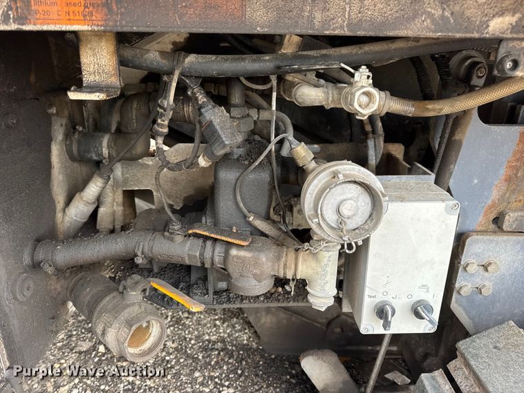 image for item DW6730 2006 Wirtgen W120F milling machine